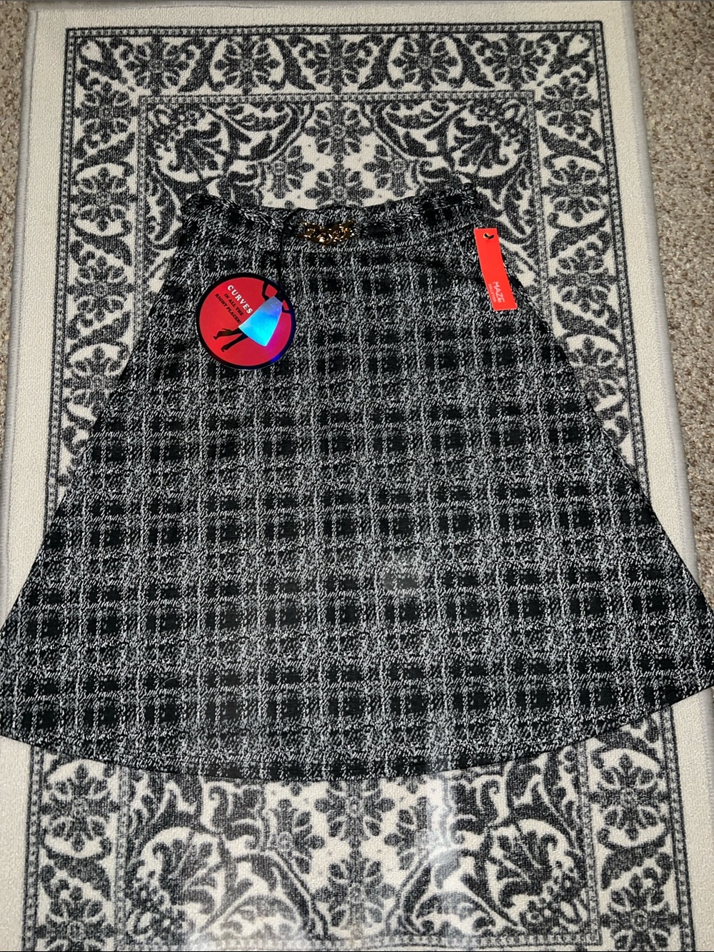 Maze Collection Skirt